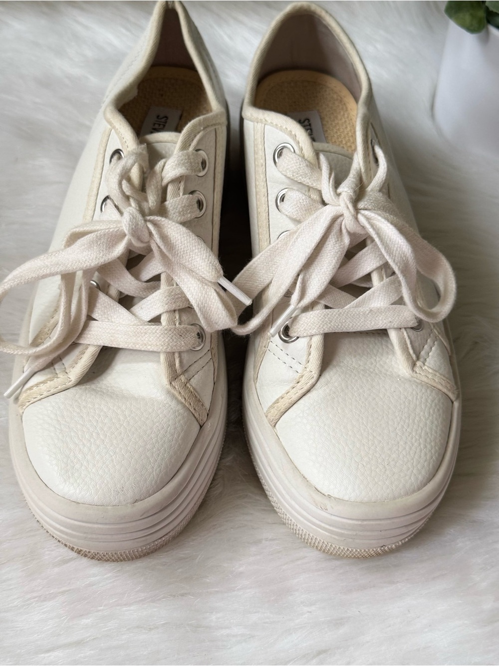 Steve Madden Bobbi30 White Platform Lace-Up Sneakers Size 7M Chunky Casual Shoes - Picture 7 of 11